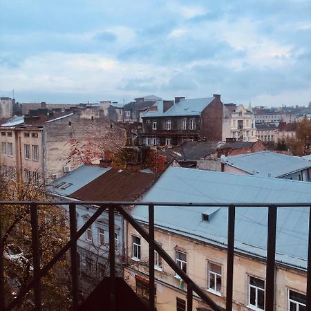 Hotel Polska Poduszka Leopoli Esterno foto