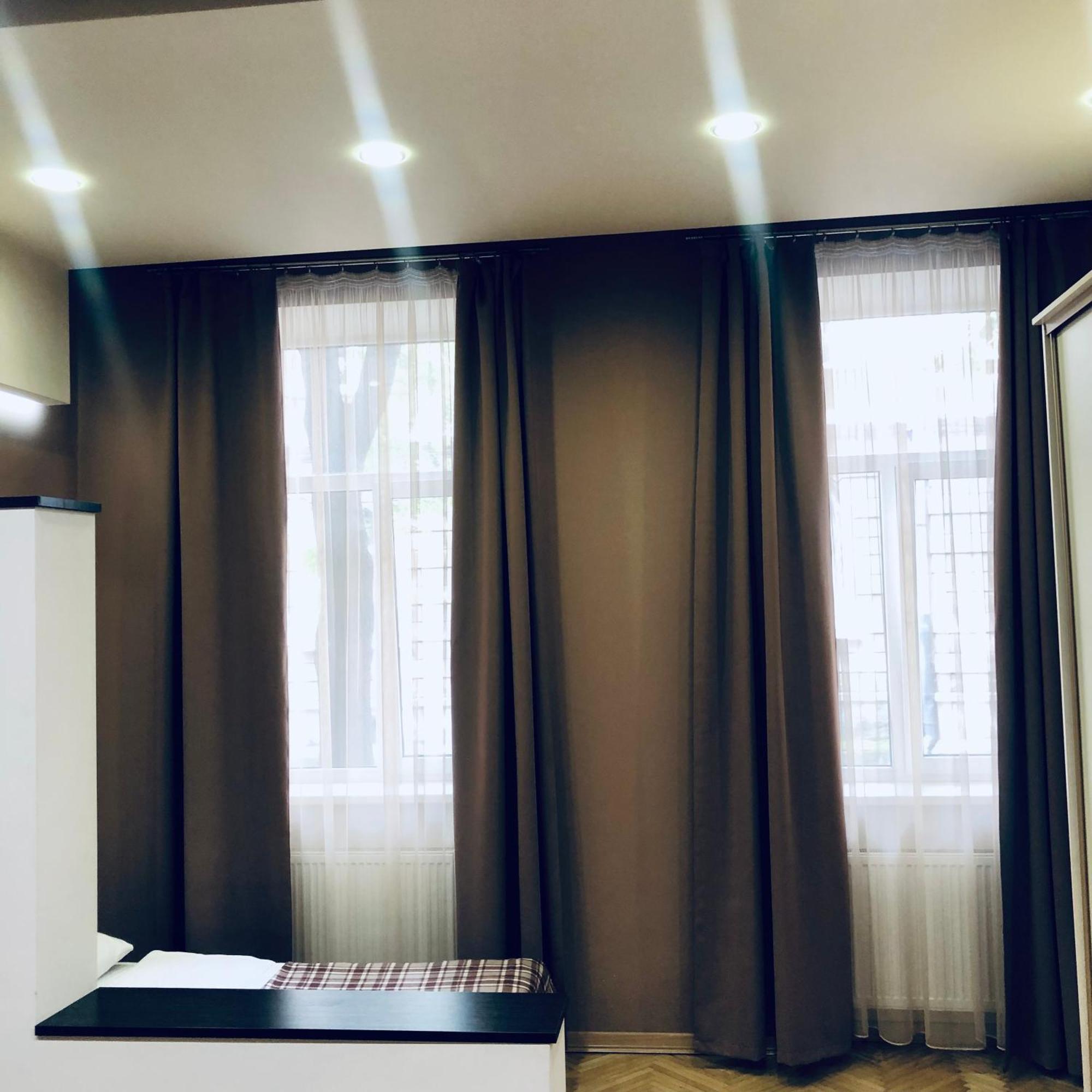 Hotel Polska Poduszka Leopoli Esterno foto