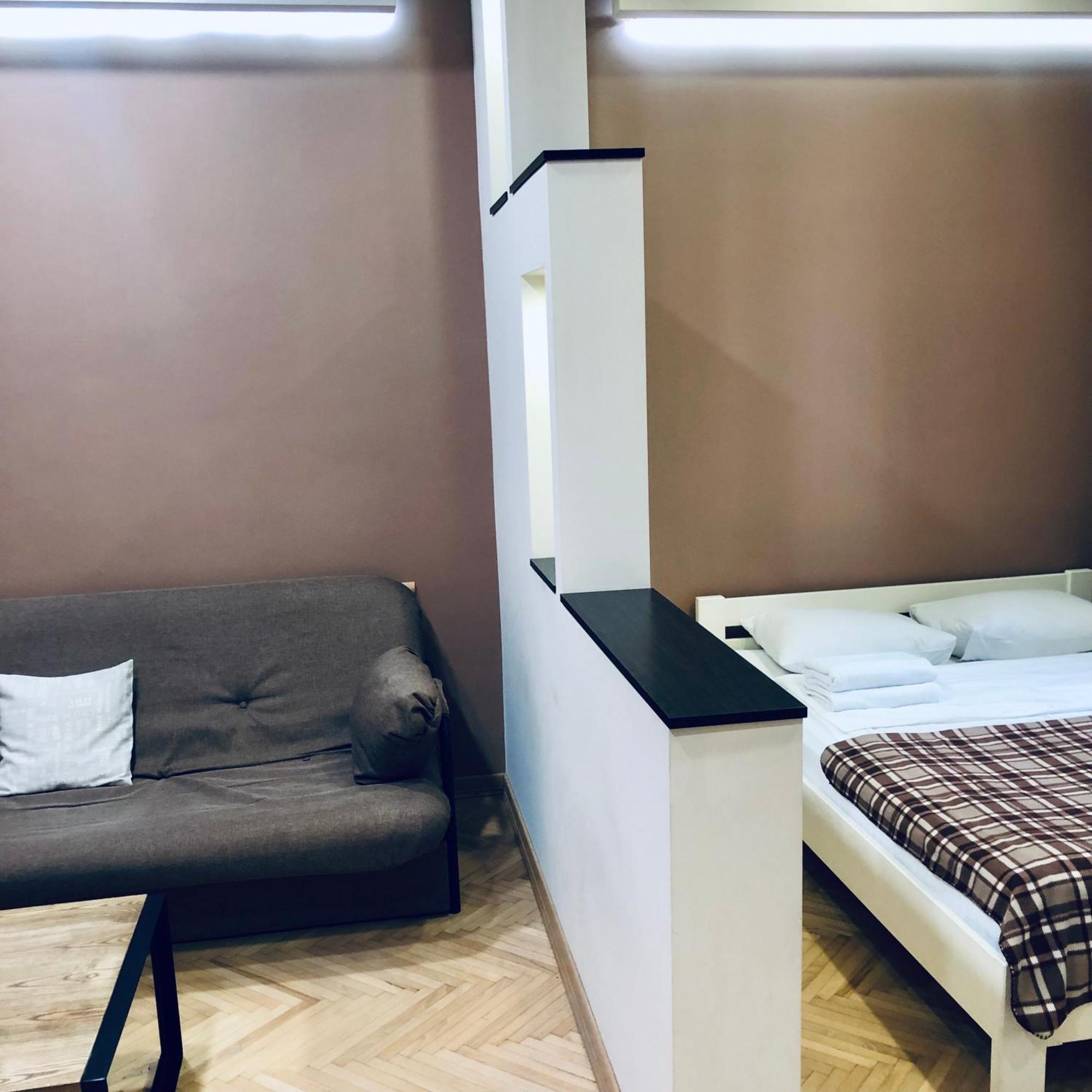 Hotel Polska Poduszka Leopoli Esterno foto