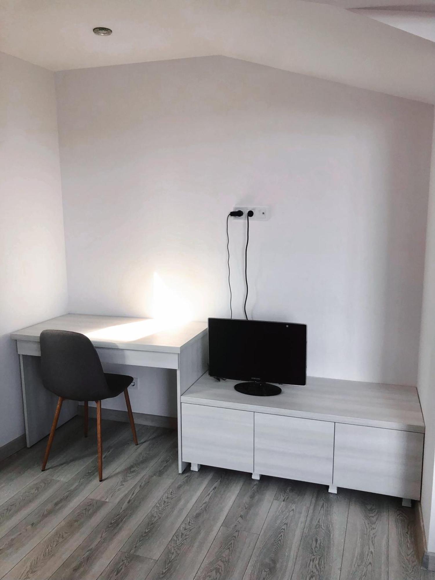 Hotel Polska Poduszka Leopoli Esterno foto