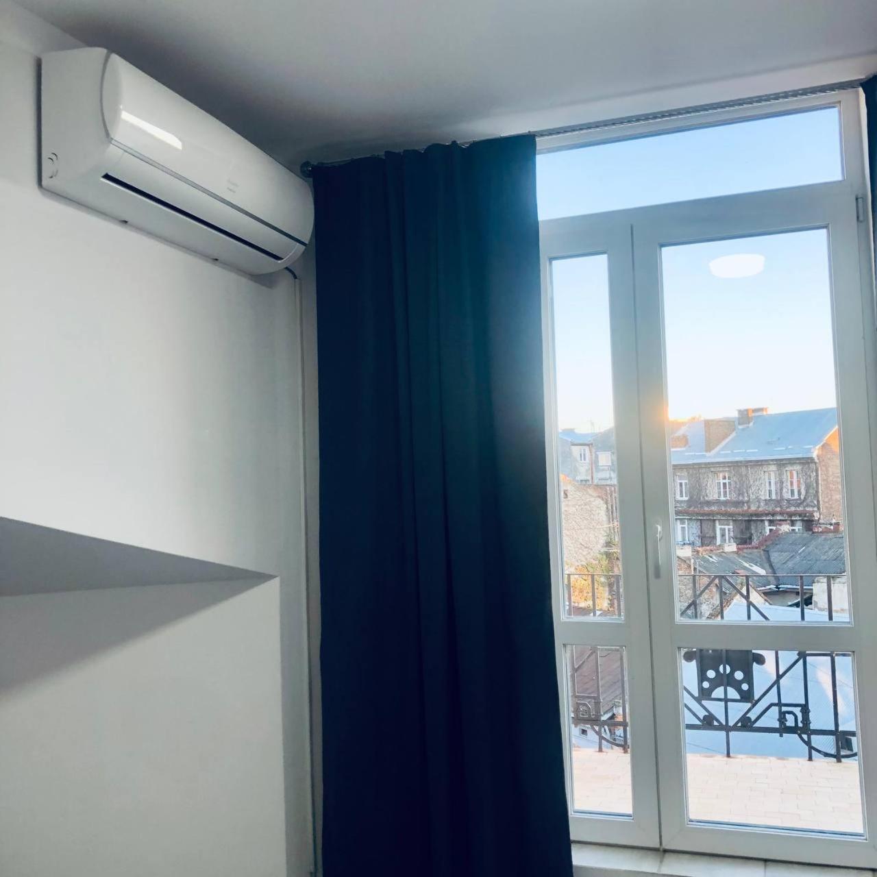 Hotel Polska Poduszka Leopoli Esterno foto