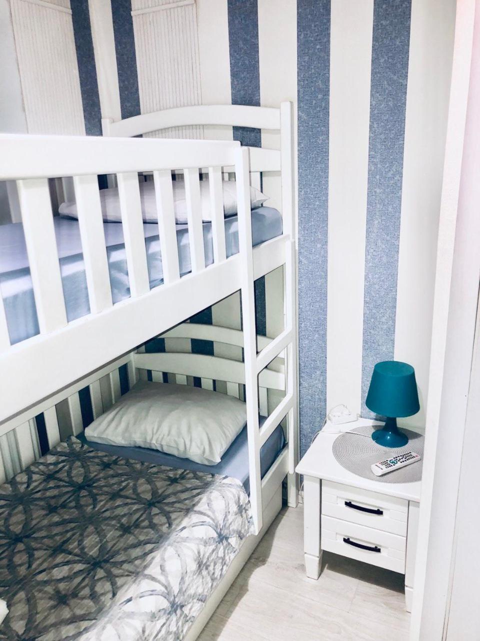 Hotel Polska Poduszka Leopoli Esterno foto