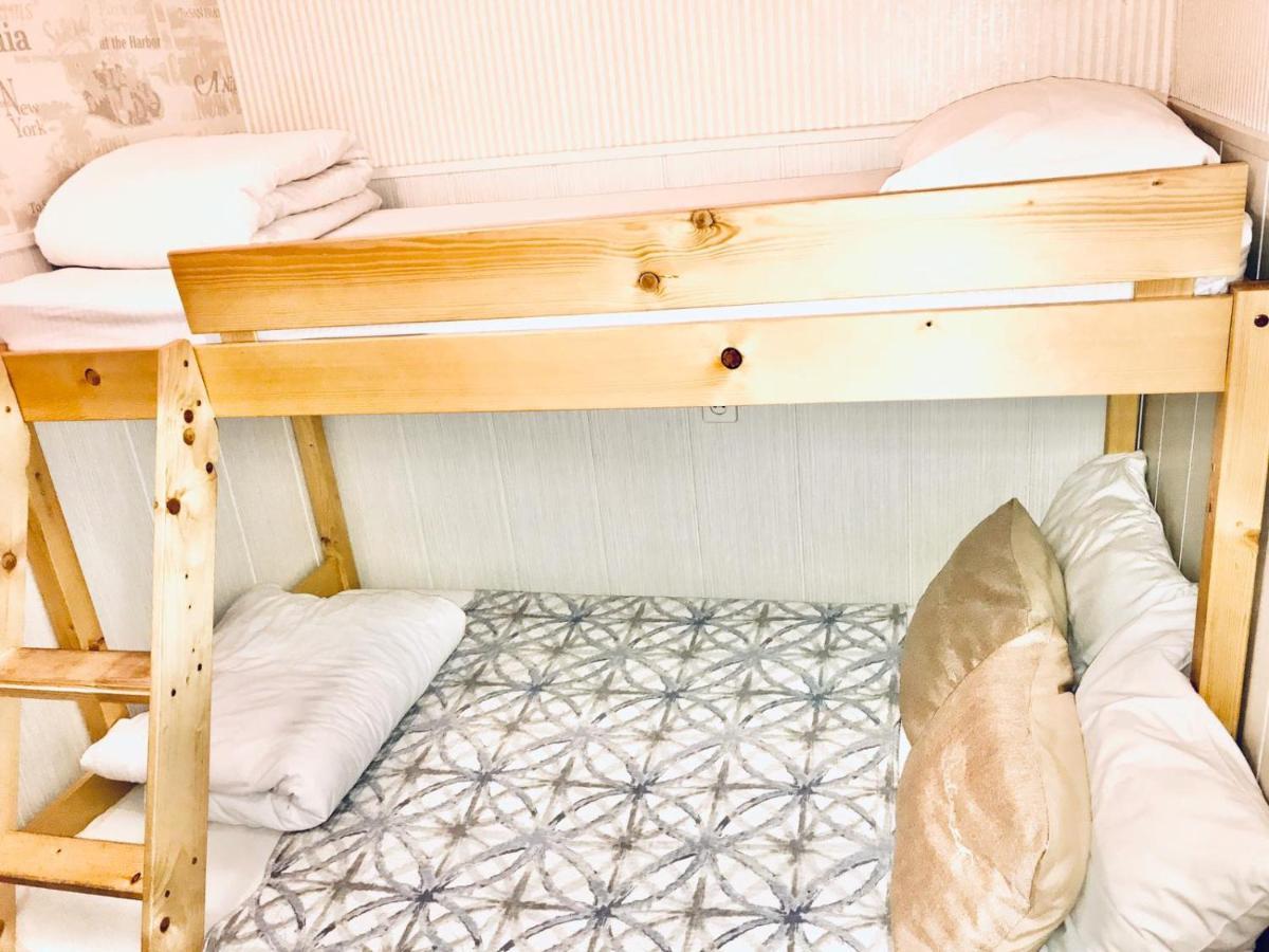 Hotel Polska Poduszka Leopoli Esterno foto